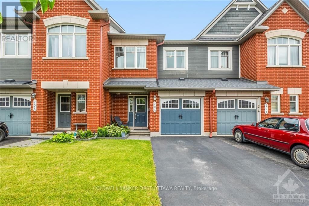 Property Photo:  703 Whaley Ridge  ON K4A 0P9 