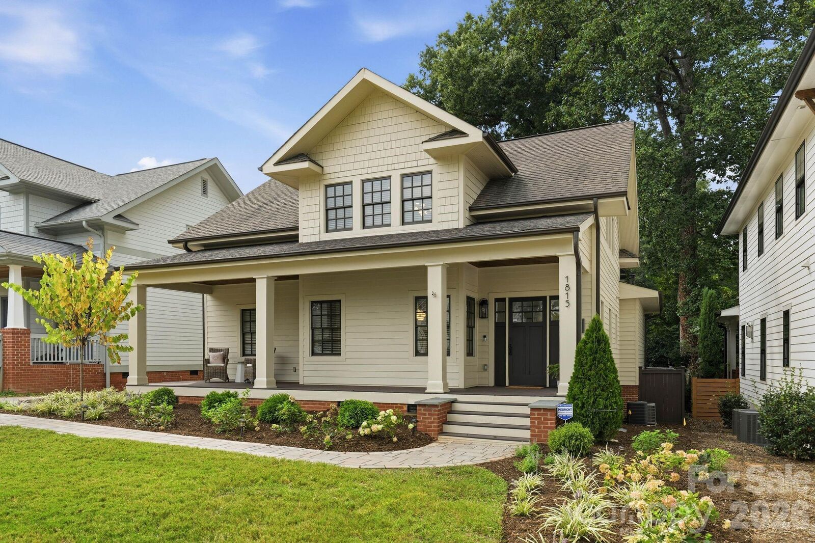 Property Photo:  1815 Dearmon Drive  NC 28205 