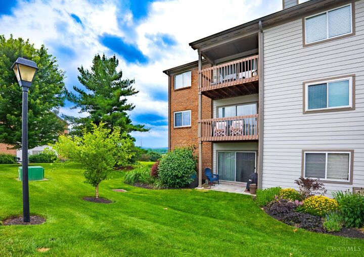 Property Photo: 8929 Eagleview Drive OH 45069