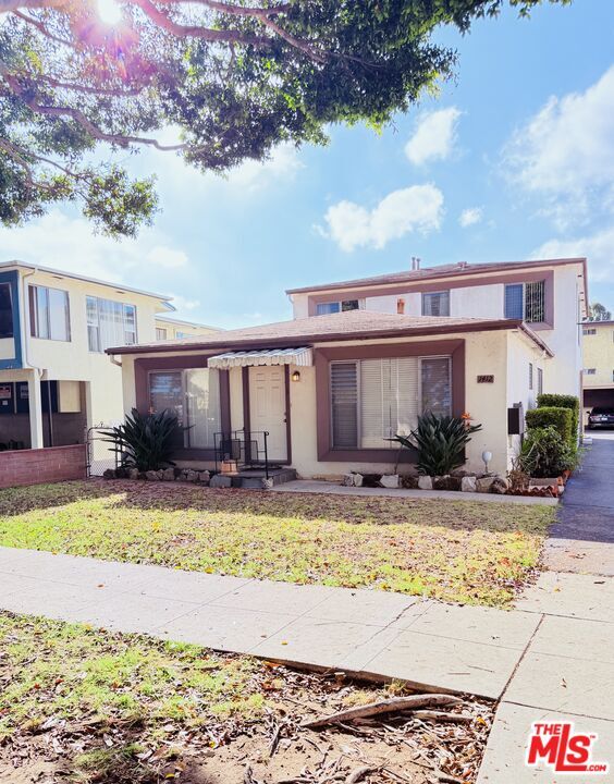Property Photo:  1412 Pearl St, Unit 5  CA 90405 