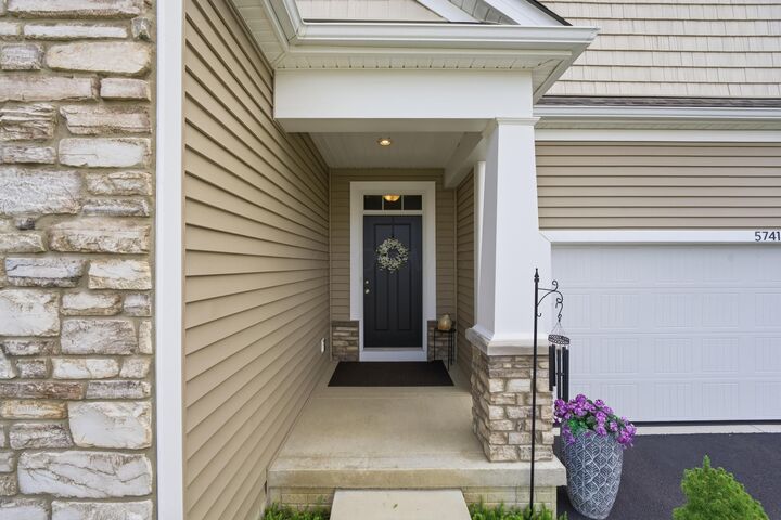 Property Photo:  5741 Pocatello Drive  OH 43081 