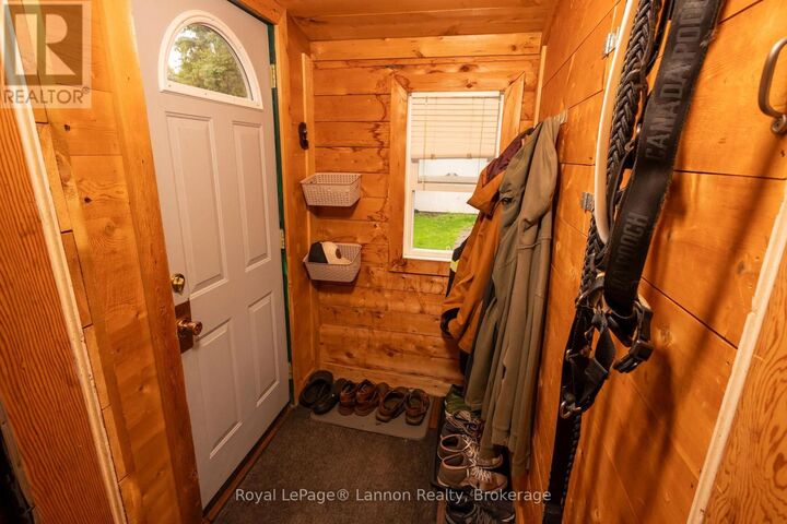 Property Photo: 1009 Alexandra Street ON P7C 3G6