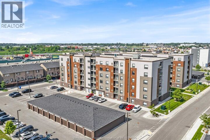 Property Photo:  728 Brownstone Drive 602  ON N9K 0C3 