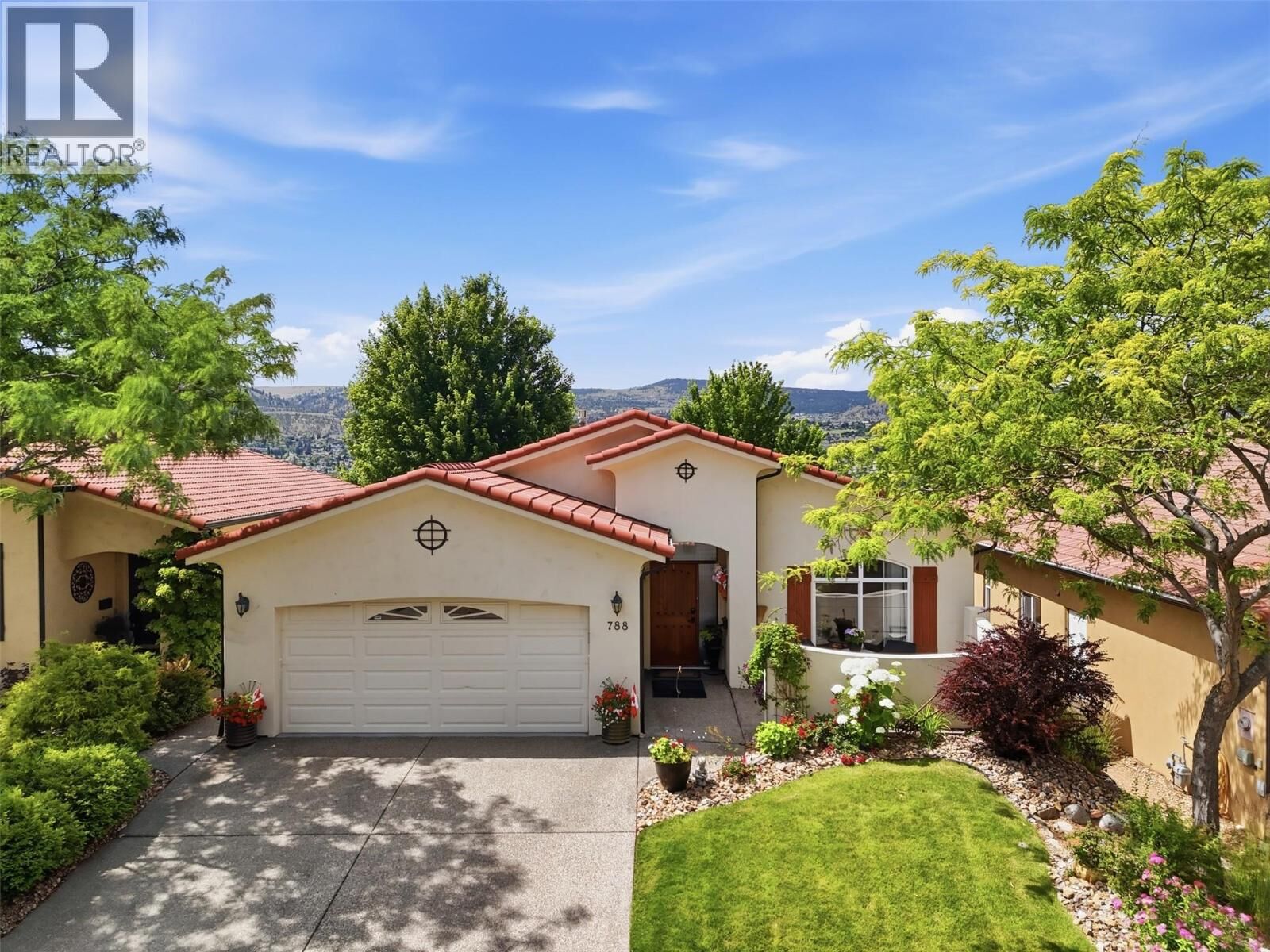 Property Photo:  788 Rosewood Crescent  BC V2H 1S4 