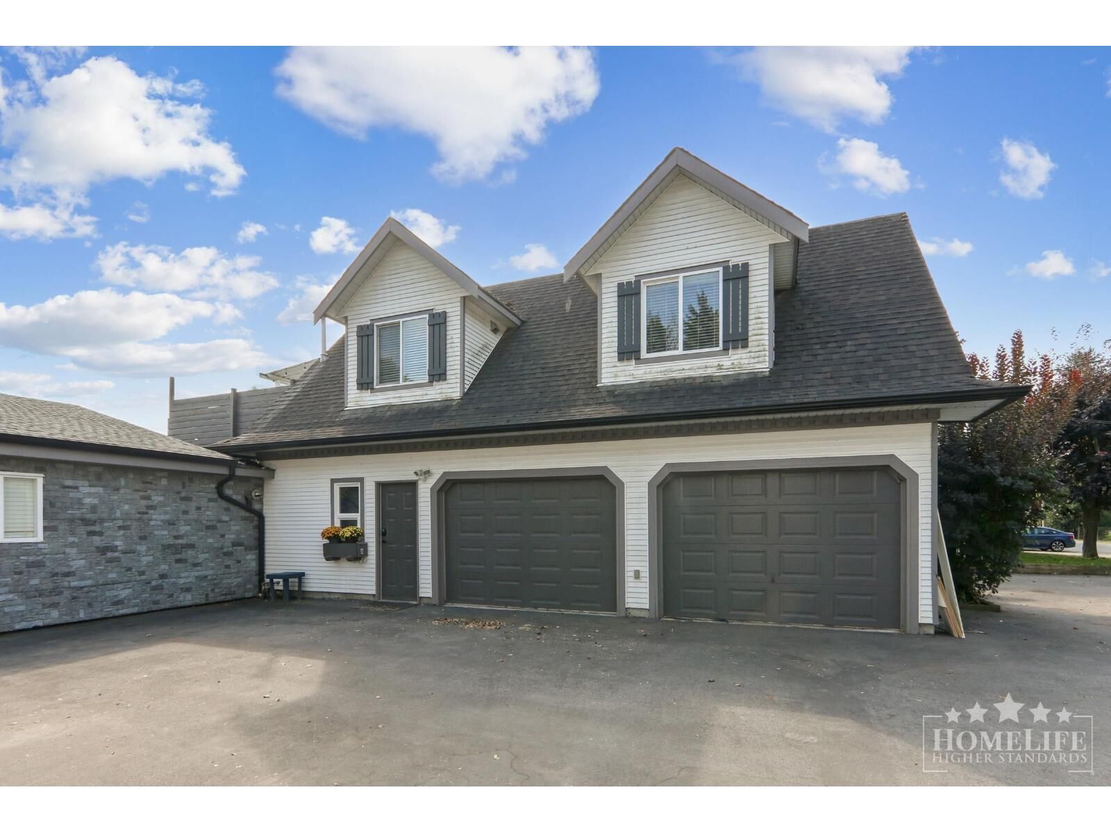 Property Photo:  11070  BC V2P 7Z7 