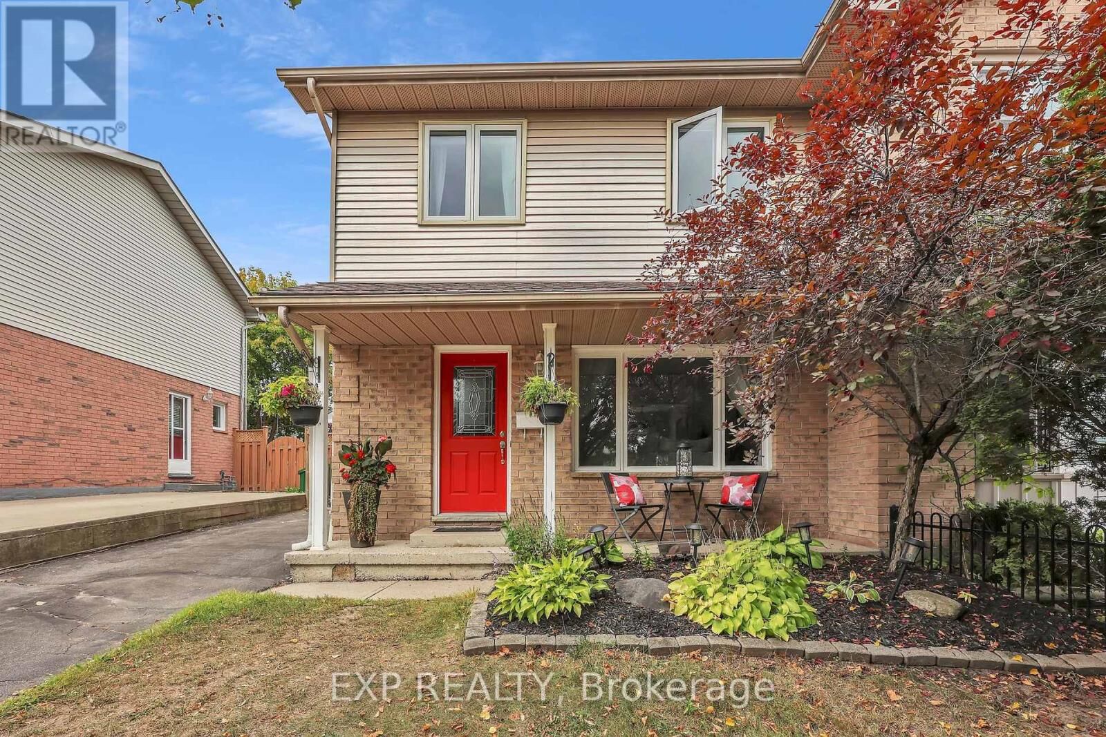 Property Photo:  220 Scott Road  ON N3C 3Z8 