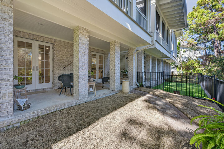 Property Photo:  4375 Bahia Lane  FL 32541 