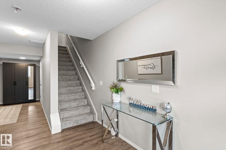 Property Photo:  17253 9A Avenue SW  AB T6W 3V5 