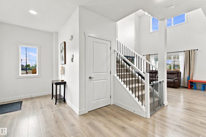 Property Photo:  107 Ellice Bend  AB T8L 0H3 