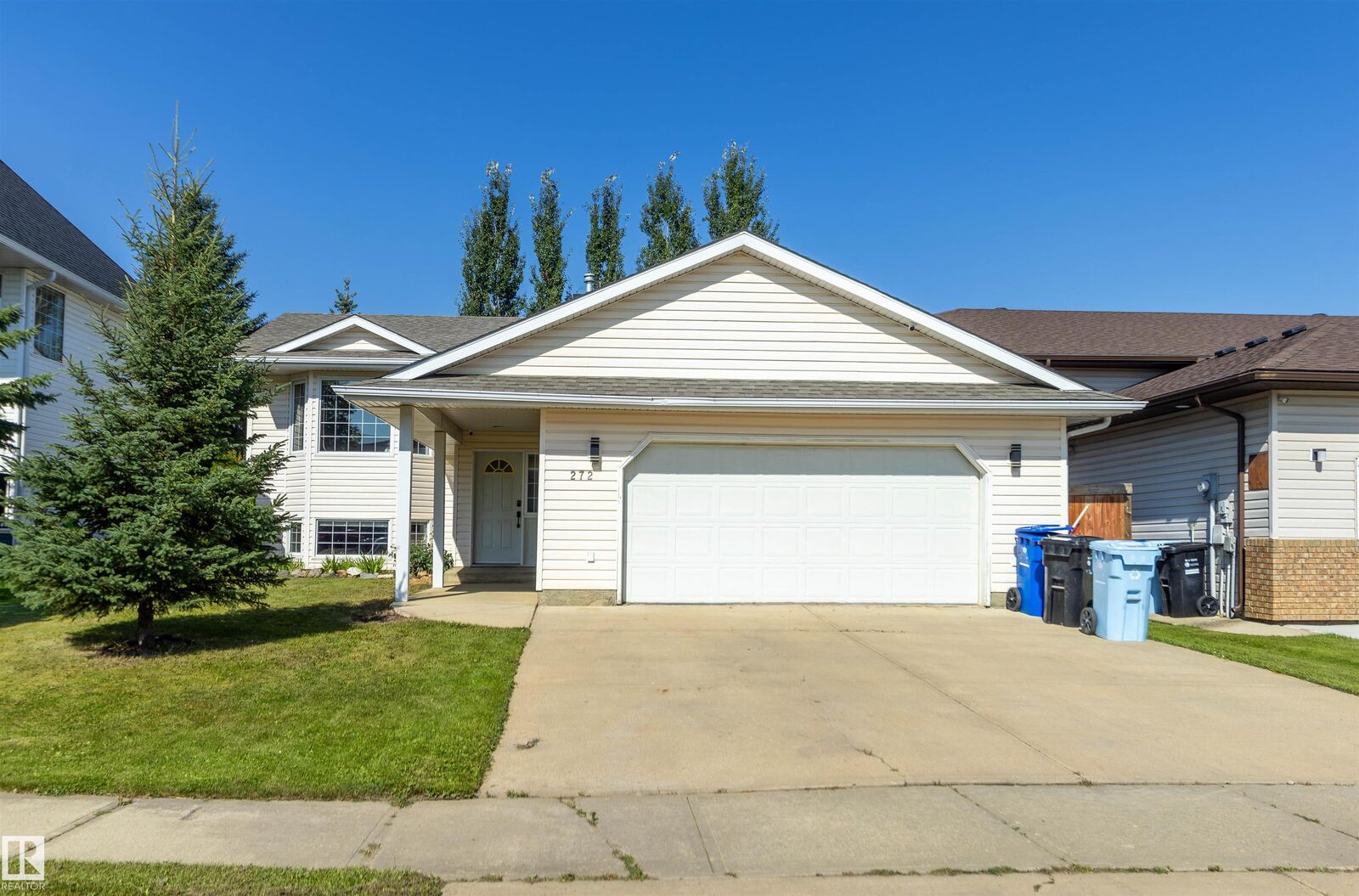 Property Photo:  272 Bussieres Drive  AB T9K 1T3 
