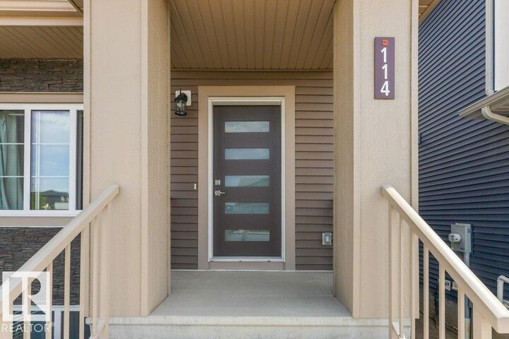 Property Photo:  114 Castilian Boulevard  AB T8H 3A6 