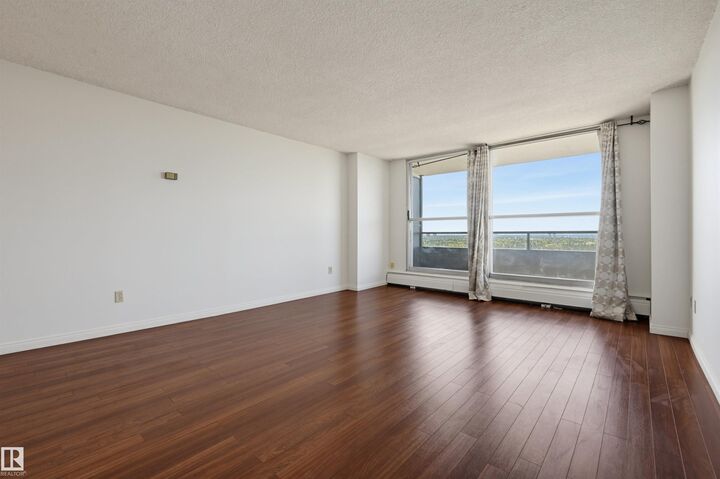 Property Photo:  13910 Stony Plain Road NW 1502  AB T5N 3R2 