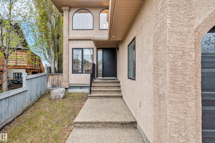Property Photo:  10656 181 Avenue NW  AB T5X 6G4 