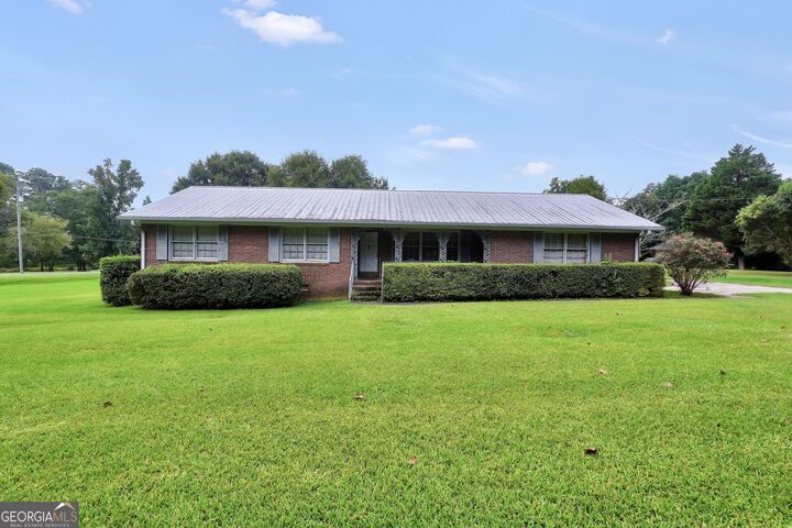 Property Photo:  540 Freeman Street  GA 30233 
