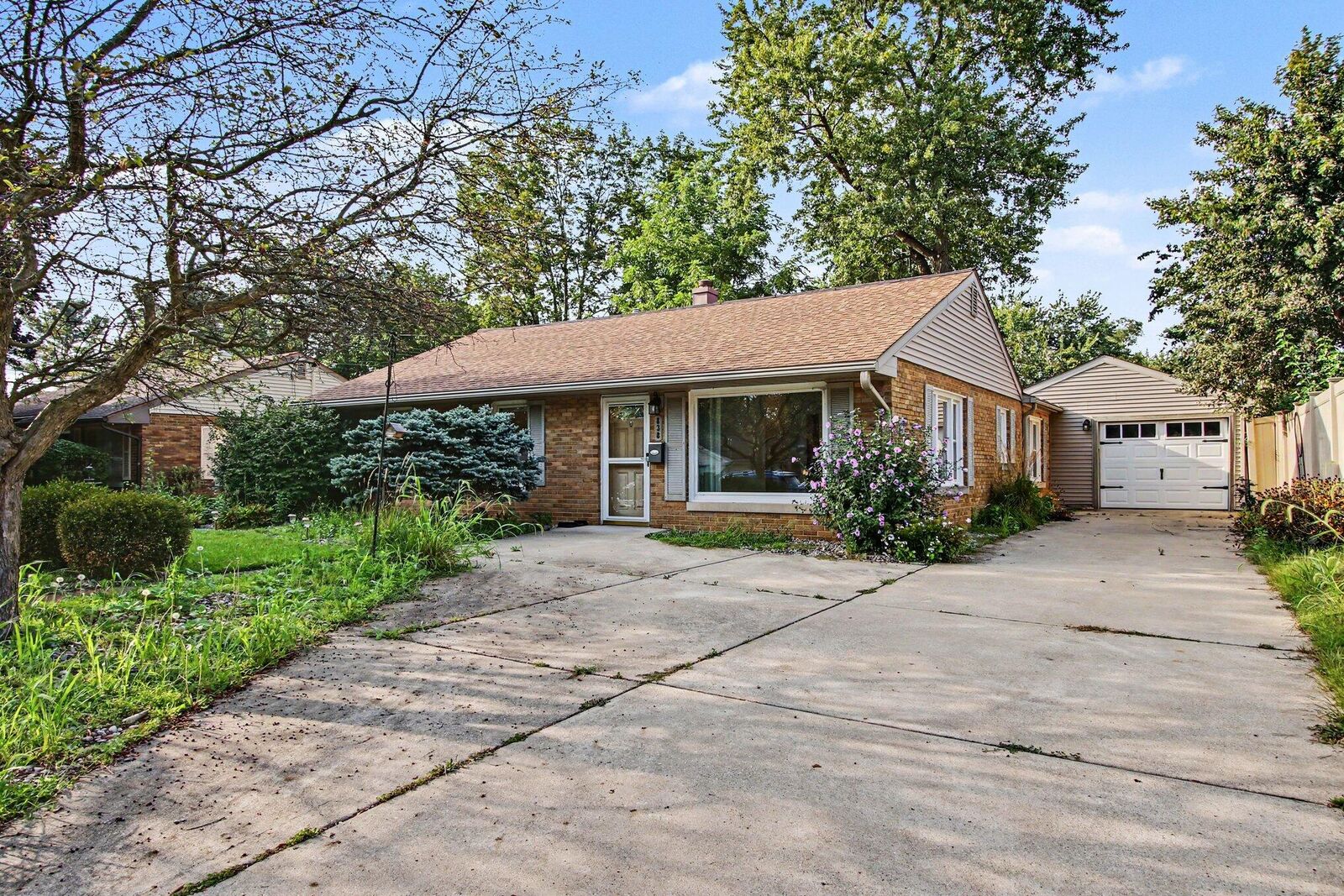 Property Photo:  838 George Street  IN 46385 