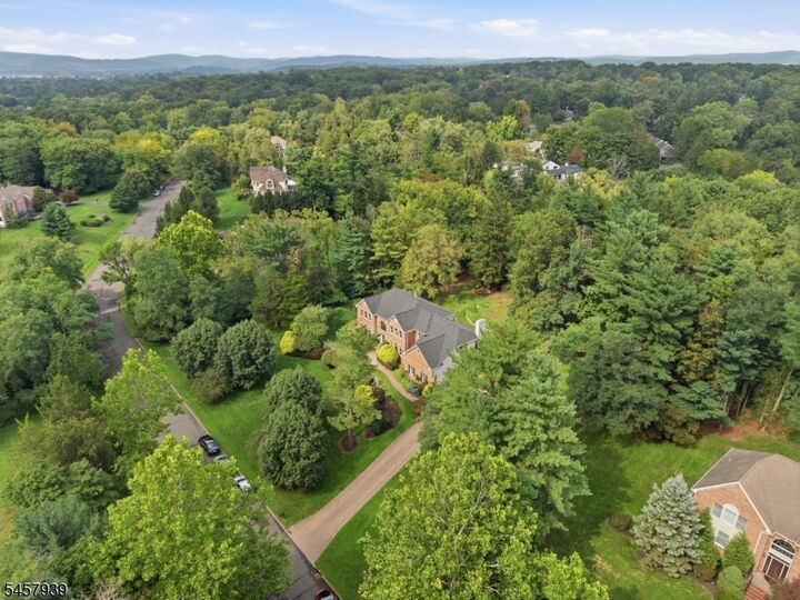 Property Photo: 6 Oakridge Rd NJ 08801