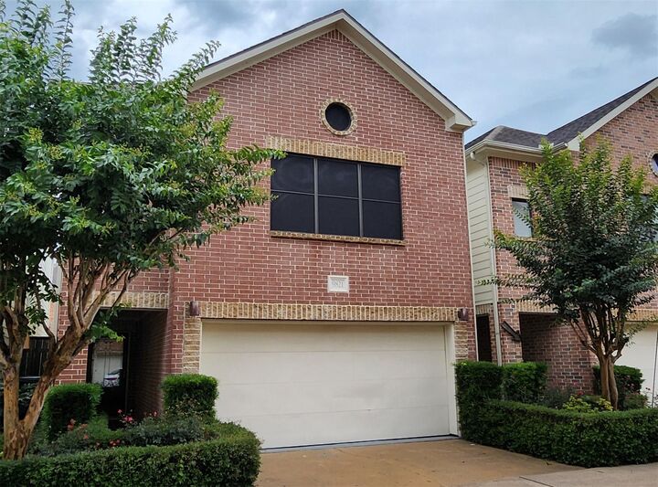Property Photo: 9821 Meredith Elise Court TX 77025