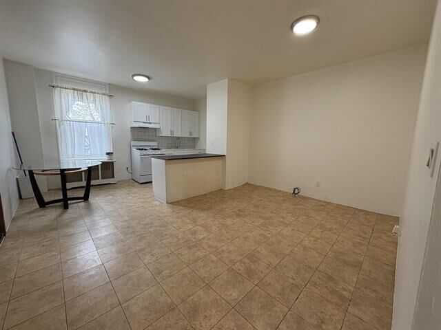 Property Photo: 589 Palisade Ave 2 NJ 07307