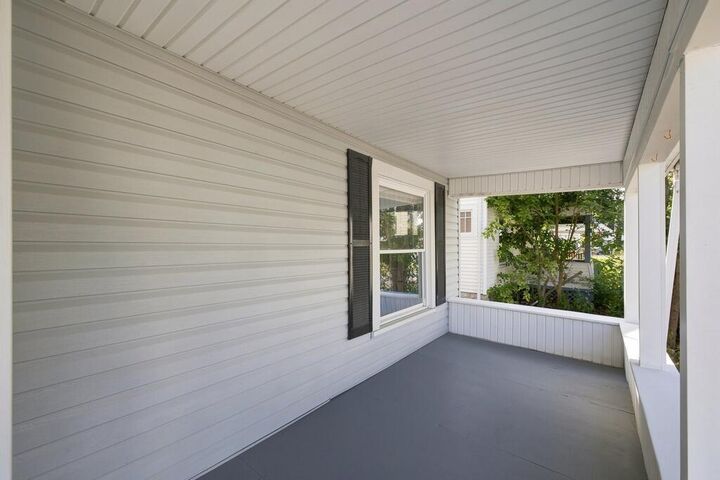 Property Photo: 523 Evergreen St OH 44805