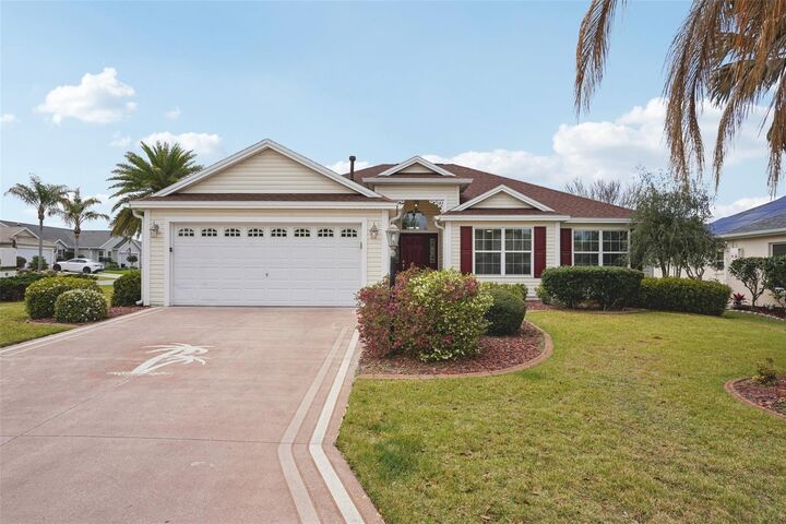 Property Photo:  1722 Bugle Terrace  FL 32162 