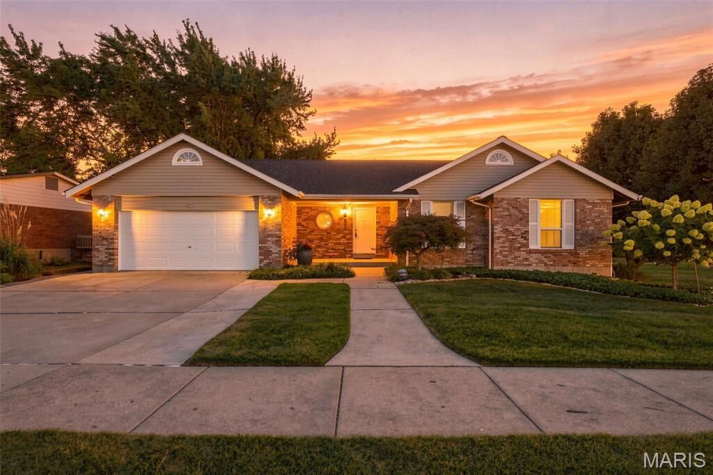 Property Photo:  4004 Flandre Cove Court  MO 63034 