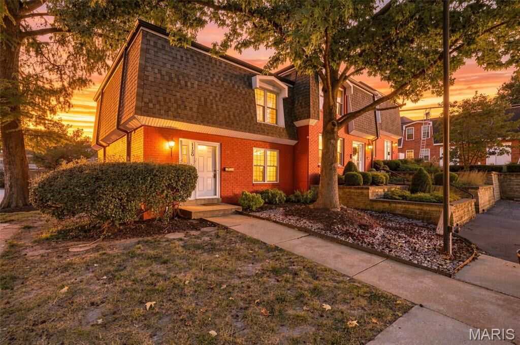 Property Photo:  1120 Beau Jardin Court  MO 63146 