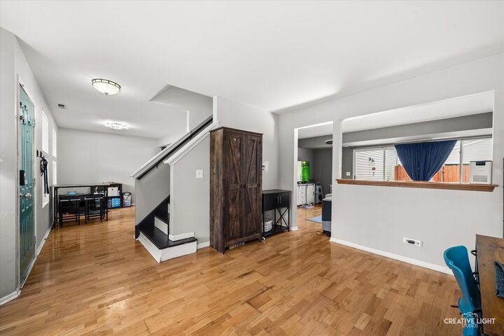Property Photo: 114 Presidential Boulevard IL 60543