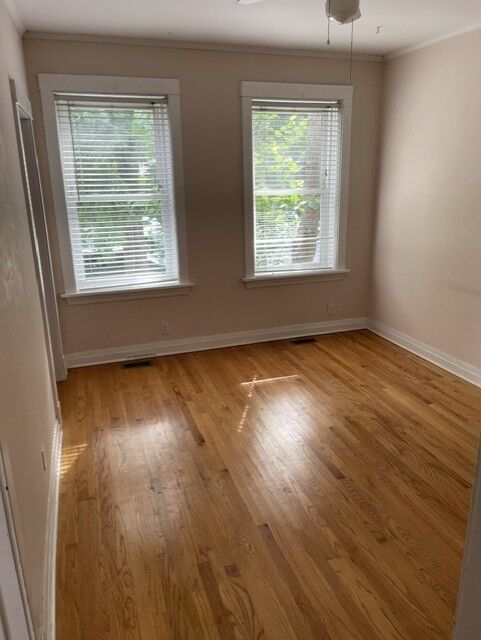 Property Photo: 6110 N Albany Avenue 1 IL 60659