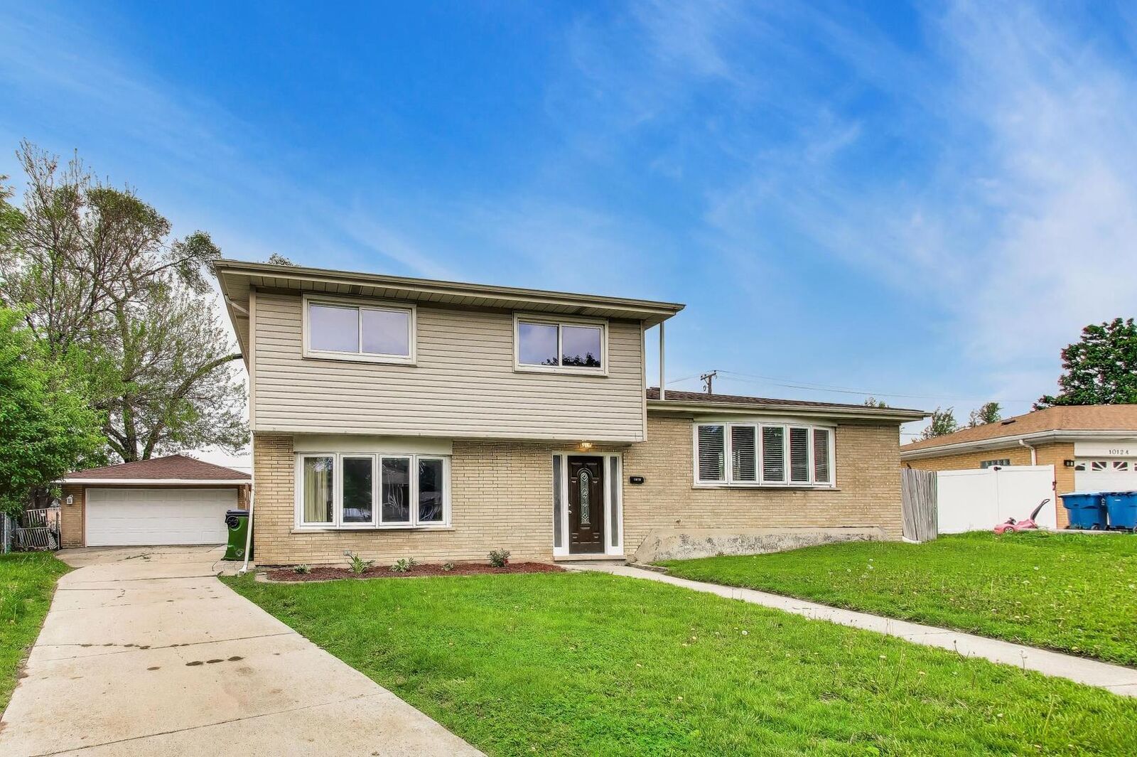 Property Photo: 10128 Parke Avenue IL 60453