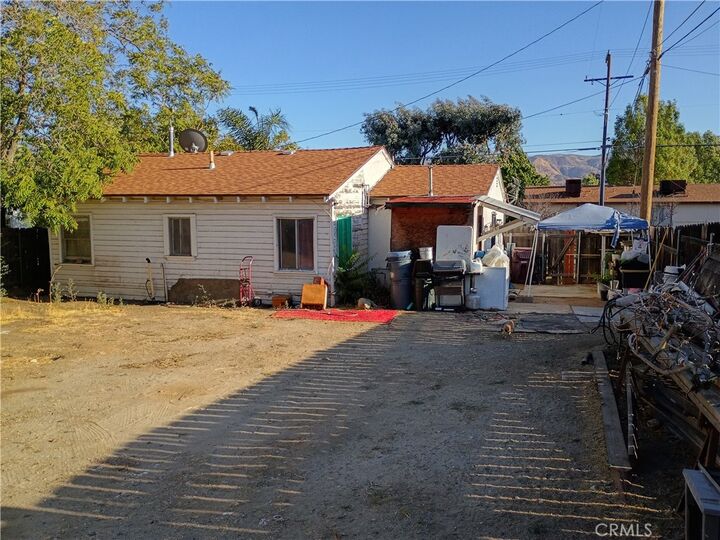 Property Photo: 621 E Theodore CA 92220