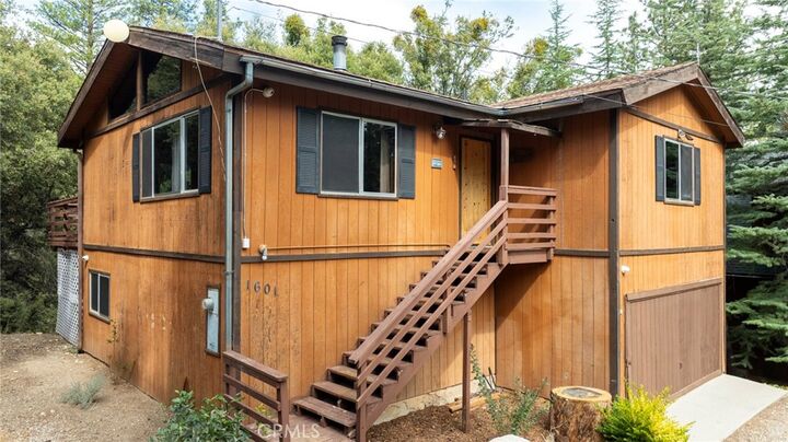 Property Photo: 1601 Bernina CA 93222