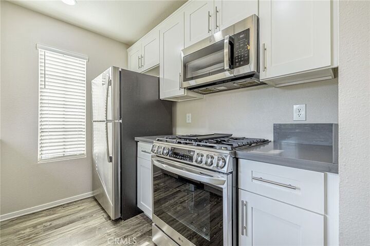 Property Photo: 2554 Olive 82 CA 93550