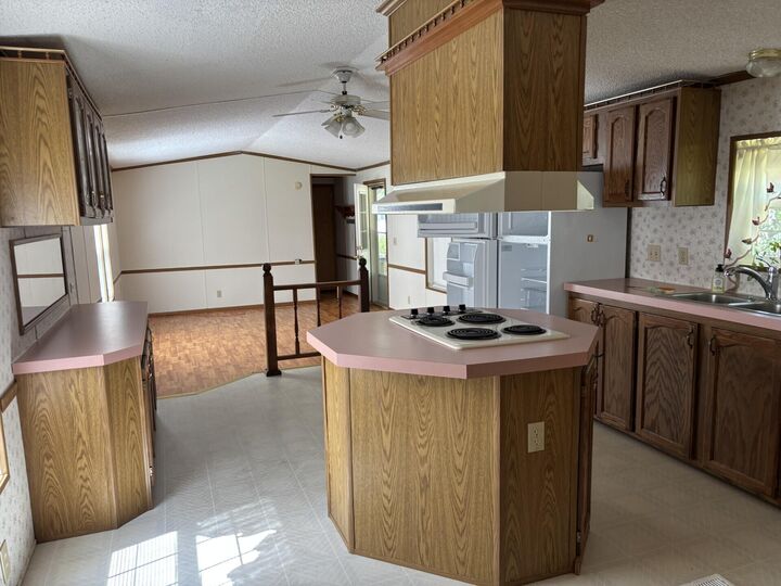 Property Photo:  29 Ridge Road  ME 04346 
