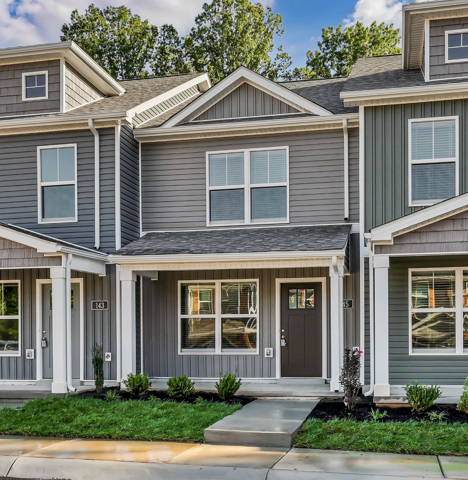 Property Photo:  145 Quarry Point Dr  TN 37043 