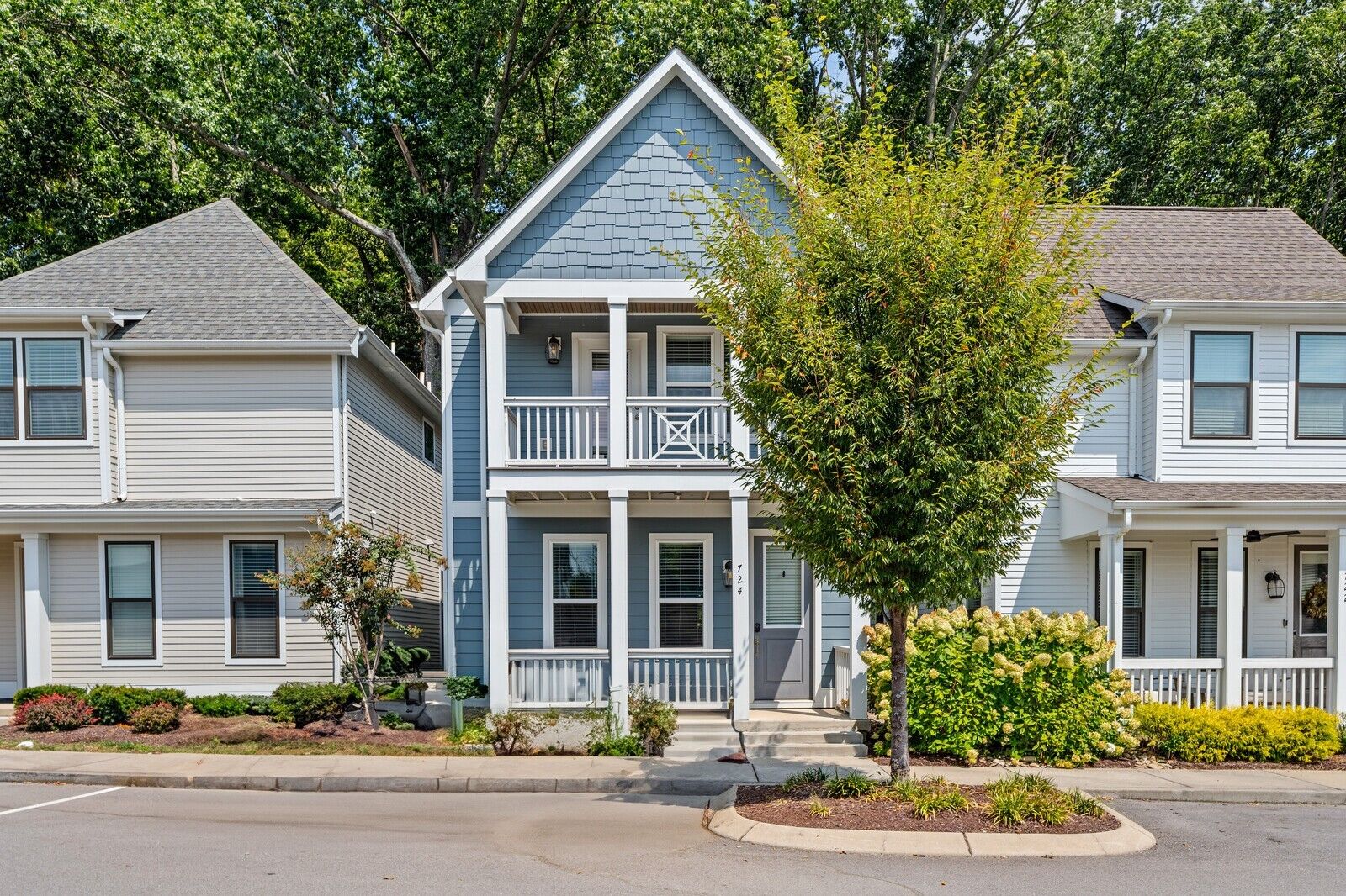 Property Photo:  724 Mill Creek Meadow Dr  TN 37214 