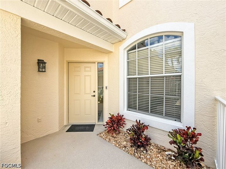 Property Photo:  15055 Tamarind Cay Court 1207  FL 33908 