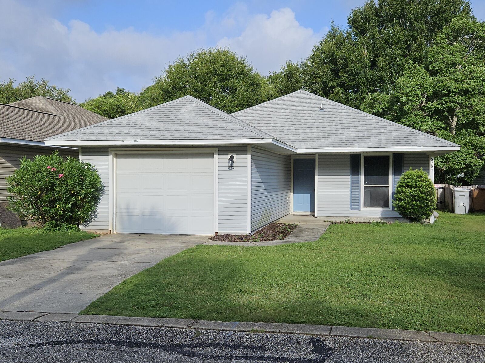 Property Photo: 2787 Bay Club Drive FL 32566