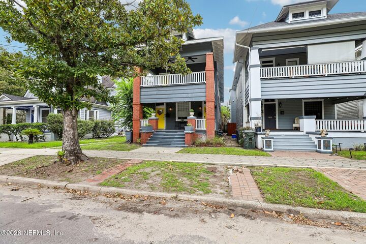Property Photo: 1627-1629 Laura Street FL 32206
