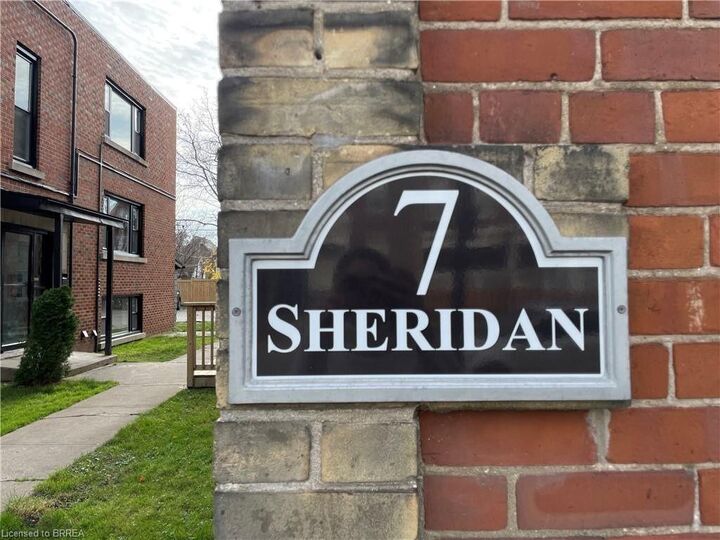 Property Photo:  7 Sheridan Street 5  ON N3T 2P7 