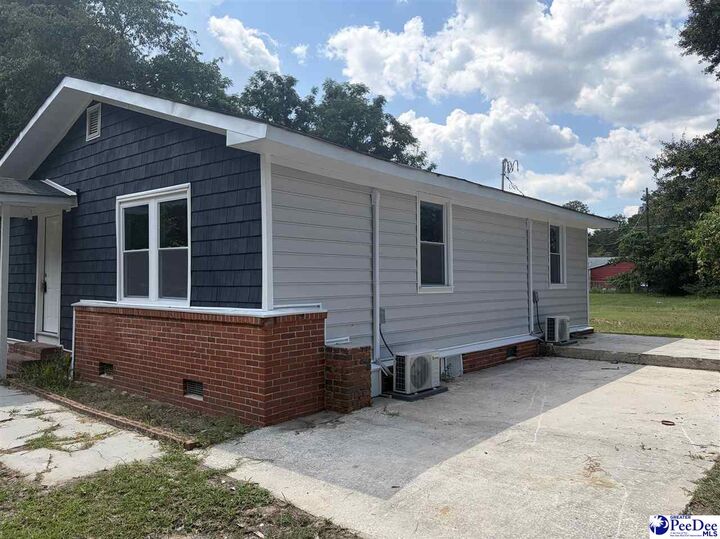 Property Photo: 3113 Woodbridge Road SC 29501