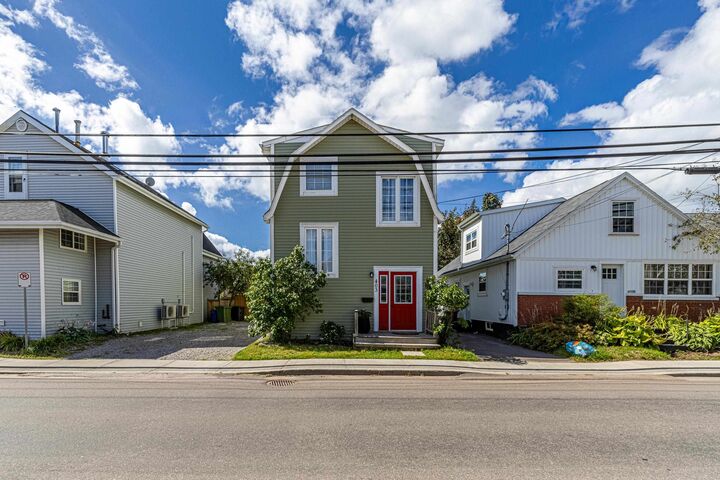 Property Photo:  403 Queen Street  PE C1A 4E2 