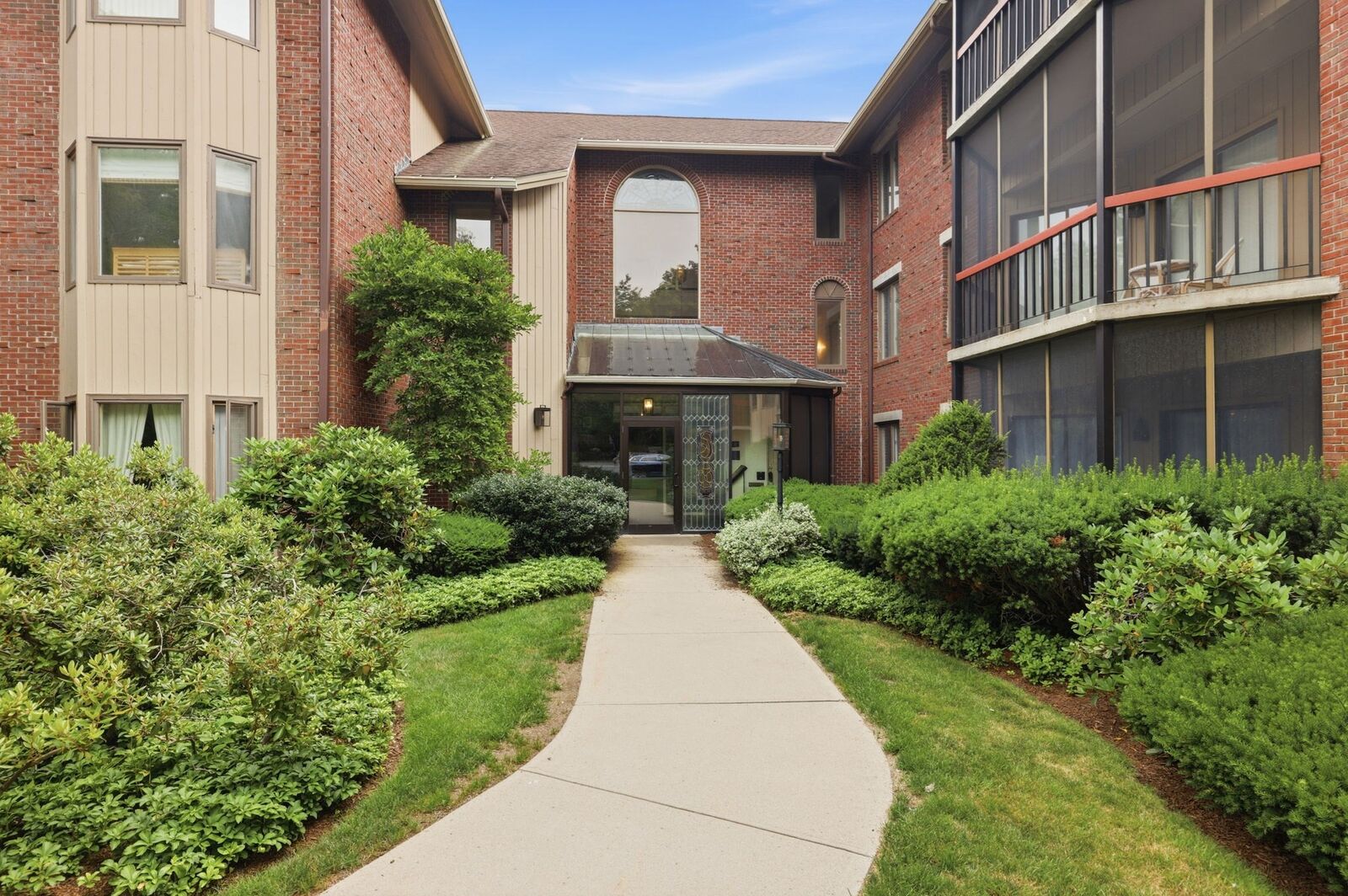 Property Photo:  770 Salisbury 322  MA 01609 