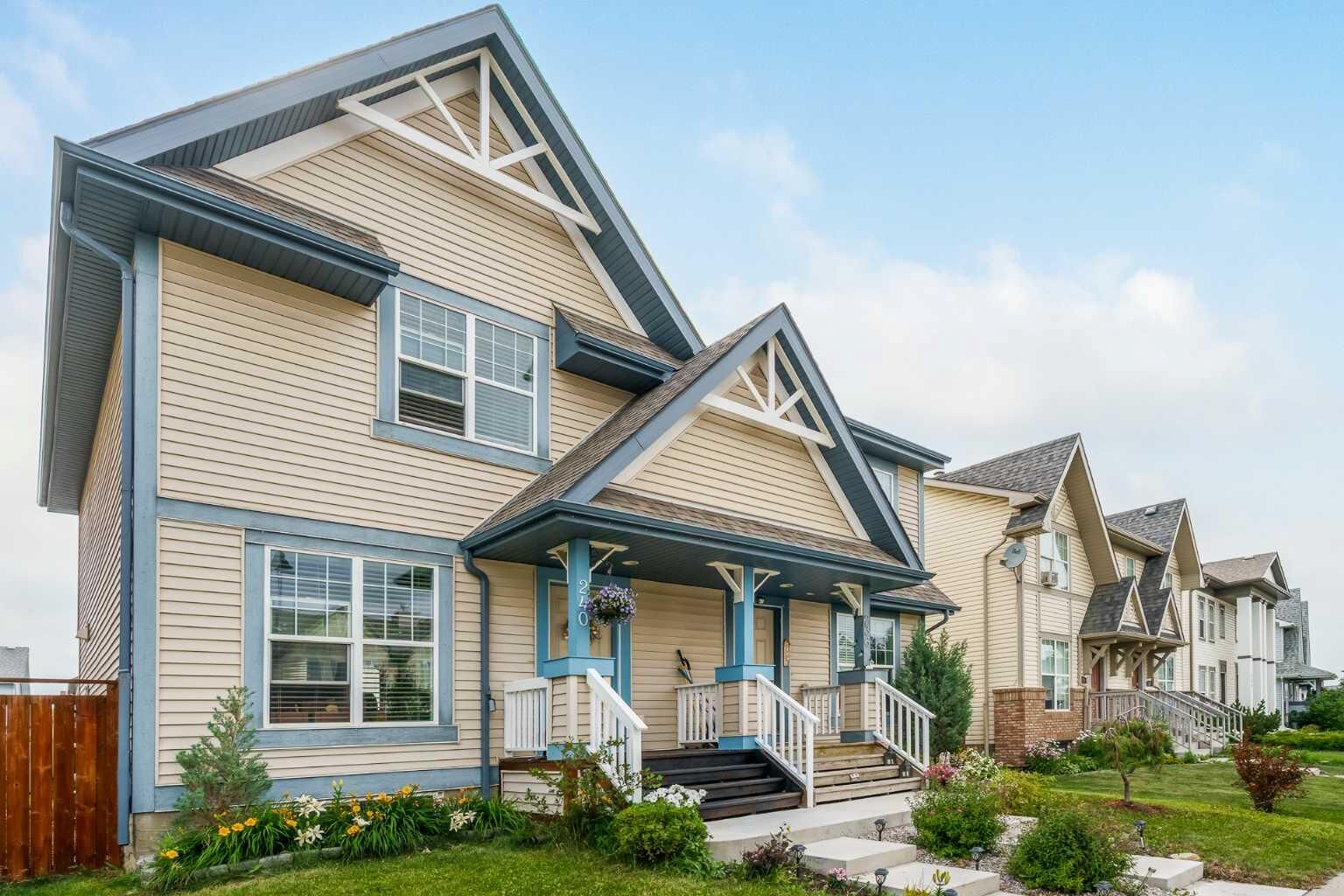 Property Photo:  240 Elgin Meadows Gardens SE  AB T2Z 0M4 