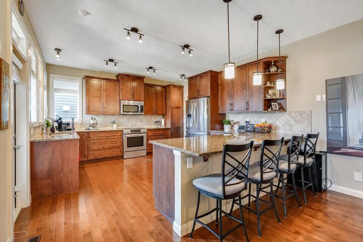 Property Photo:  50 Evansfield Terrace NW  AB T3P 0K6 