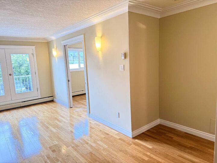 Property Photo:  1813 25 Avenue SW 18  AB T2T 1A4 