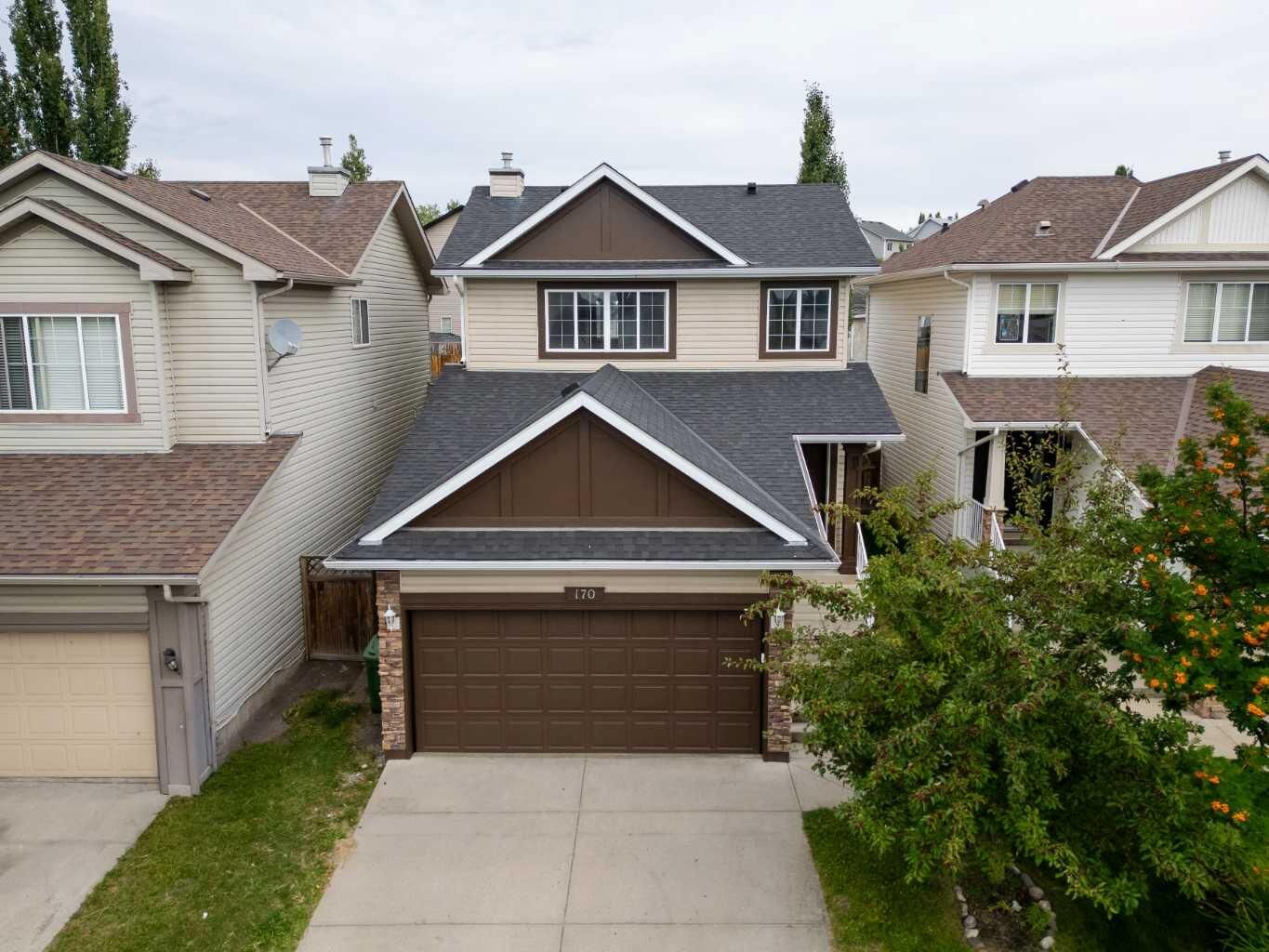 Property Photo:  170 Tusslewood Drive NW  AB T3L 2N1 
