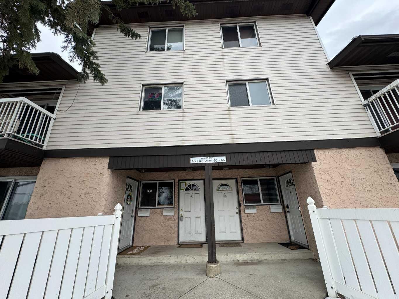 Property Photo:  3705 Fonda Way SE 47  AB T2A 6G9 