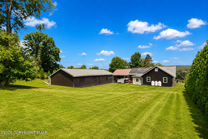 Property Photo: 286 S Easton Belmont Pike PA 18353