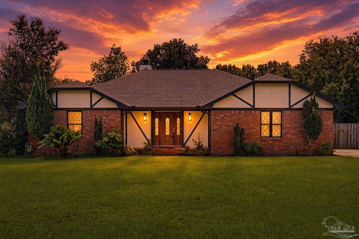Property Photo:  3883 Bay Wind Dr  FL 32563 