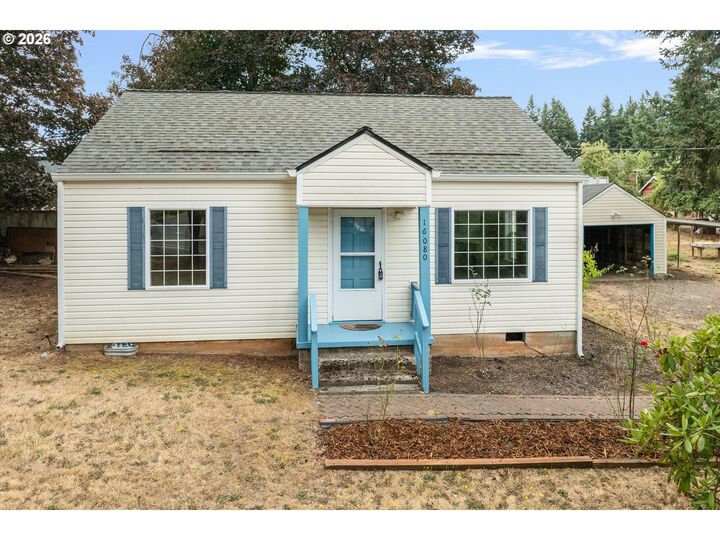 Property Photo:  16080 S Leland Rd  OR 97004 